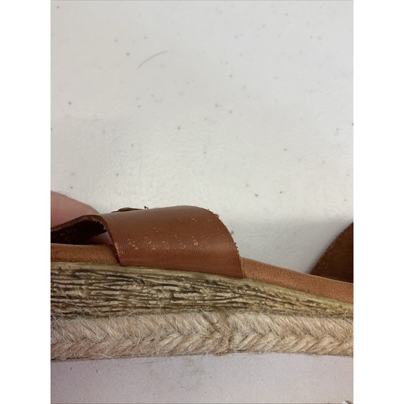 Bertuchi made in Spain Leather Sandals 8 US 39 EUR Womens Brown Buckle - Picture 11 of 13